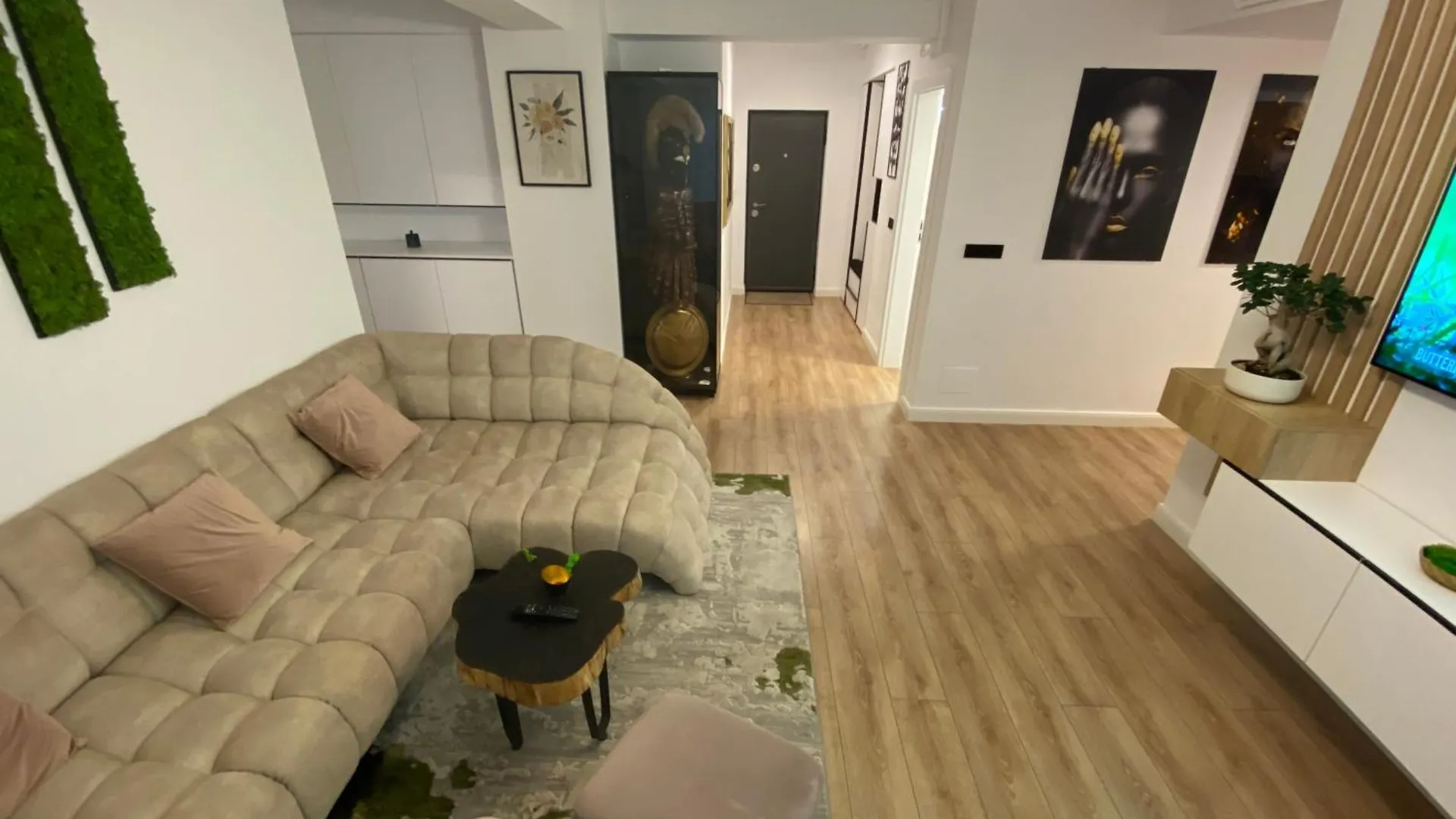 Air 2 Bedroom Apartment & Terraces Otopeni
