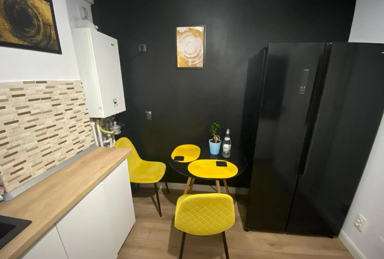 Air 2 Bedroom Apartment & Terraces Otopeni Romania