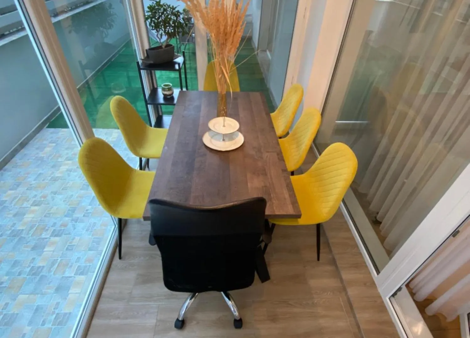 Air 2 Bedroom Apartment & Terraces Otopeni