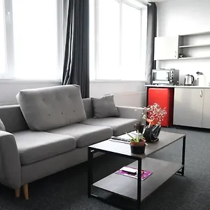 Luana Airport #9 Apartament